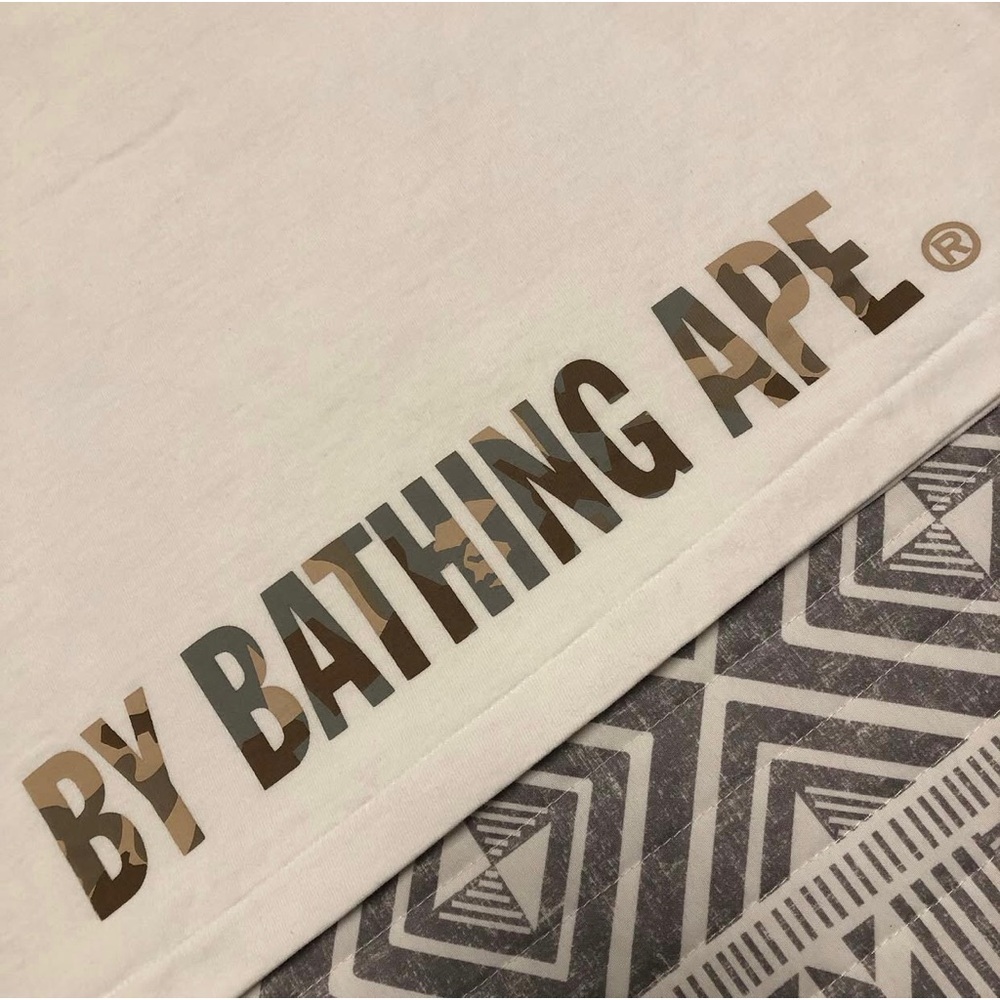 A Bathing Ape Bape Camo Ape Face Tee Shirt Size Small - Picture 4 of 9